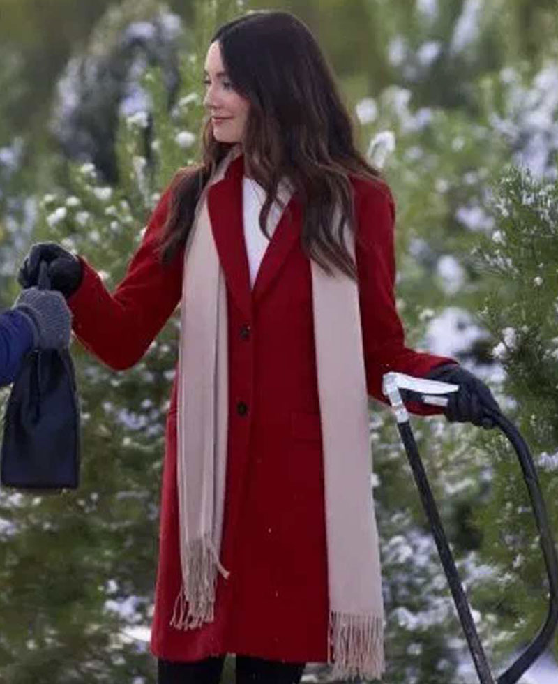 on-the-12th-date-christmas-jennifer-holloway-coat.jpg
