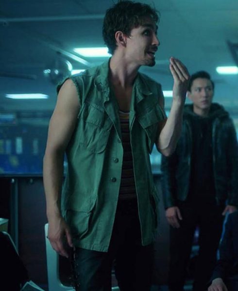 Robert Sheehan The Umbrella Academy Green Vest