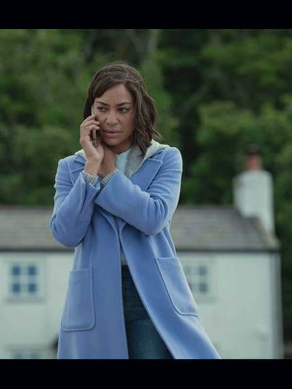 Stay Close Megan Blue Coat