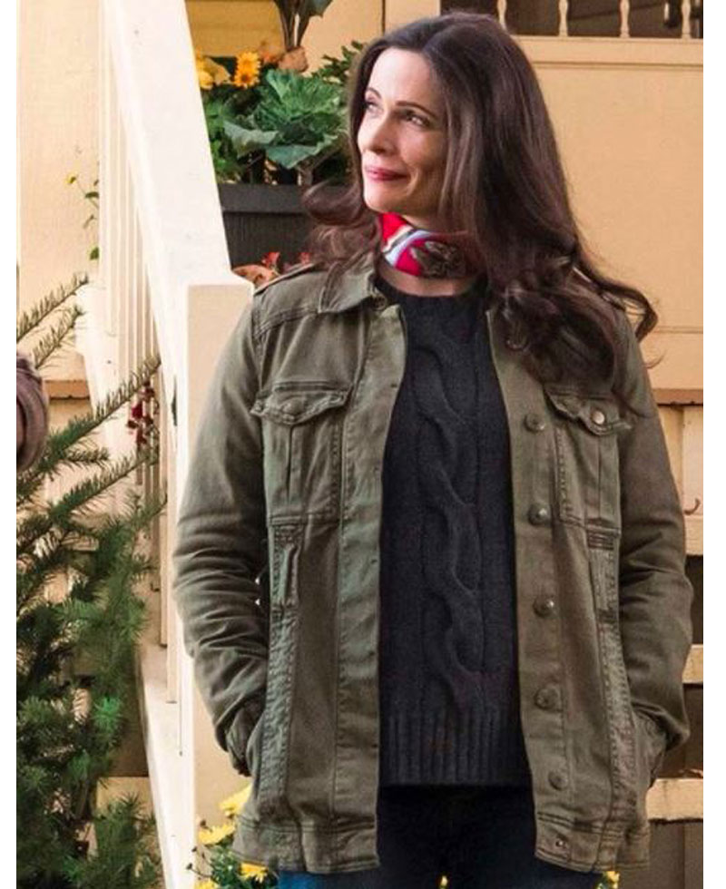 Elizabeth Tulloch Superman and Lois Green Cotton Jacket