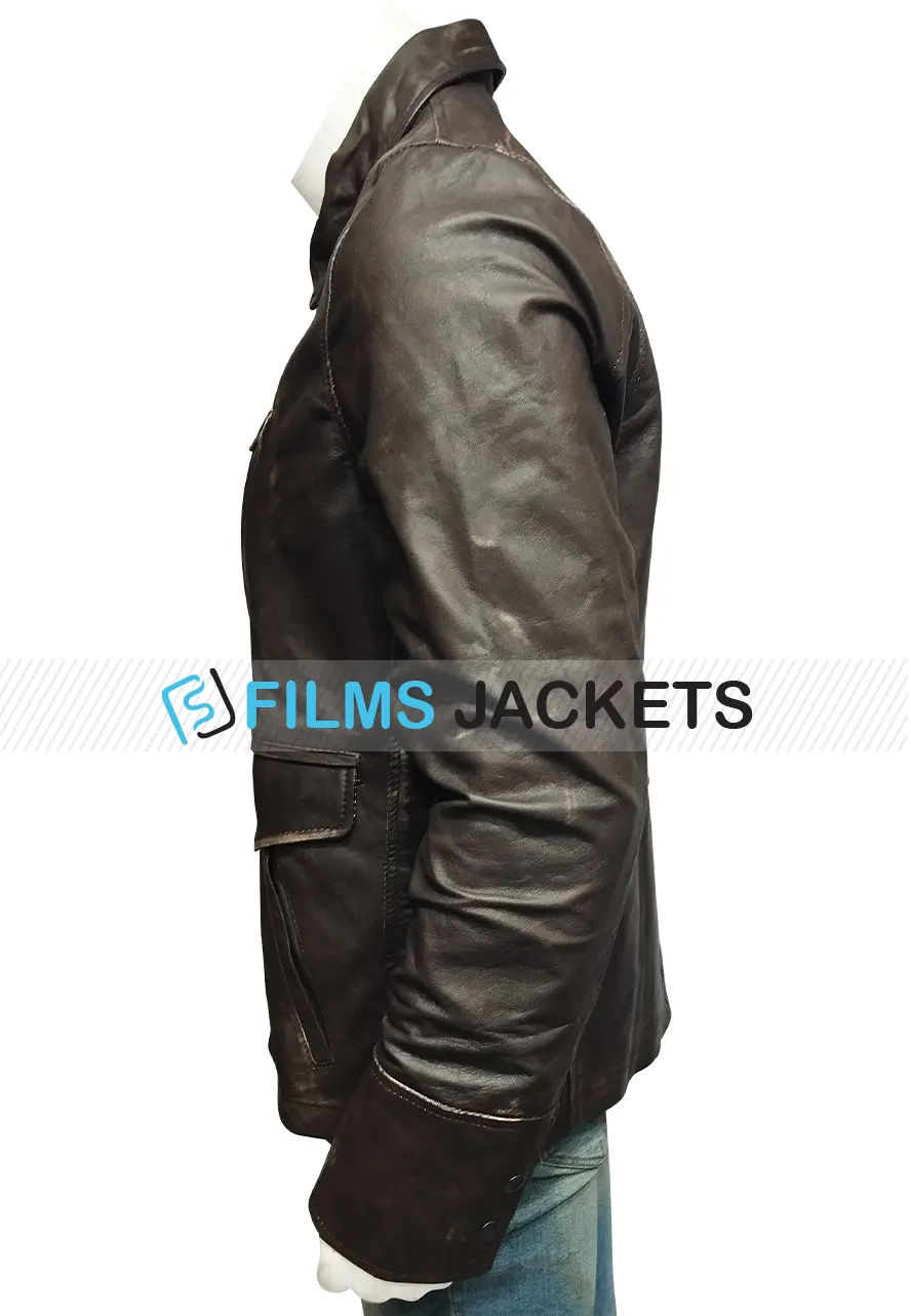 the-irishman-robert-de-niro-brown-jacket.webp