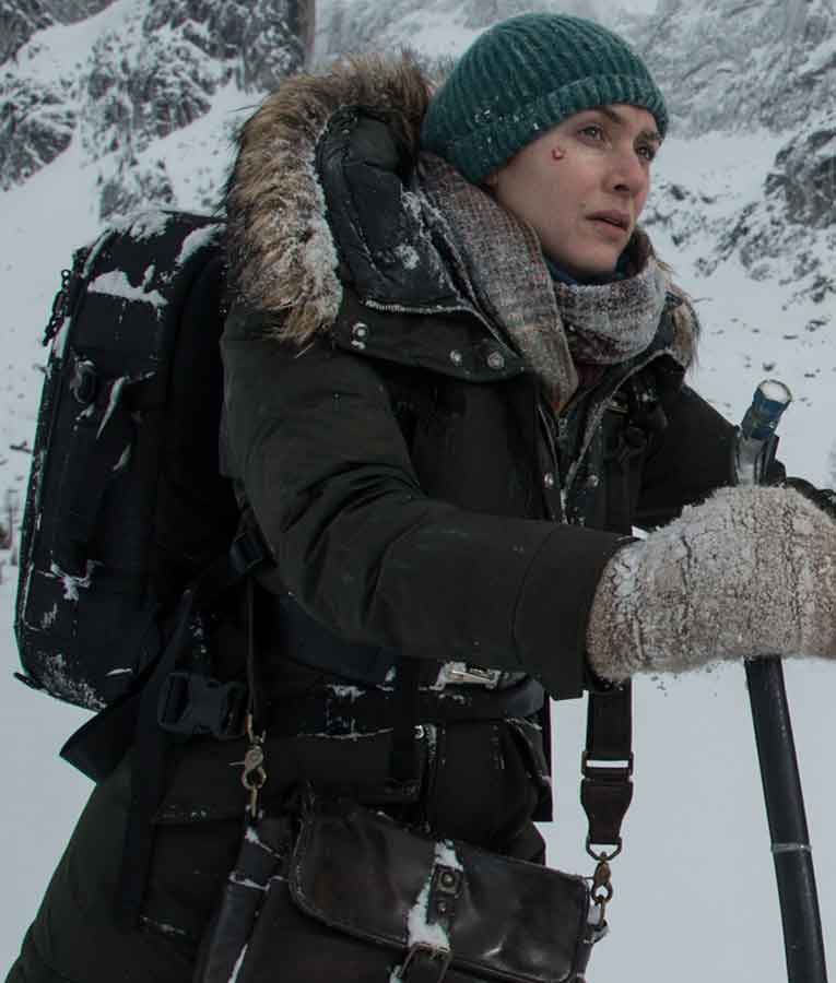 Kate-Winslet-The-Mountain-Between-Us-Coat.jpg