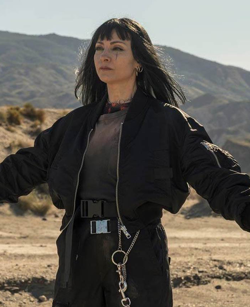 Vis a Vis El Oasis Najwa Nimri Black Jacket