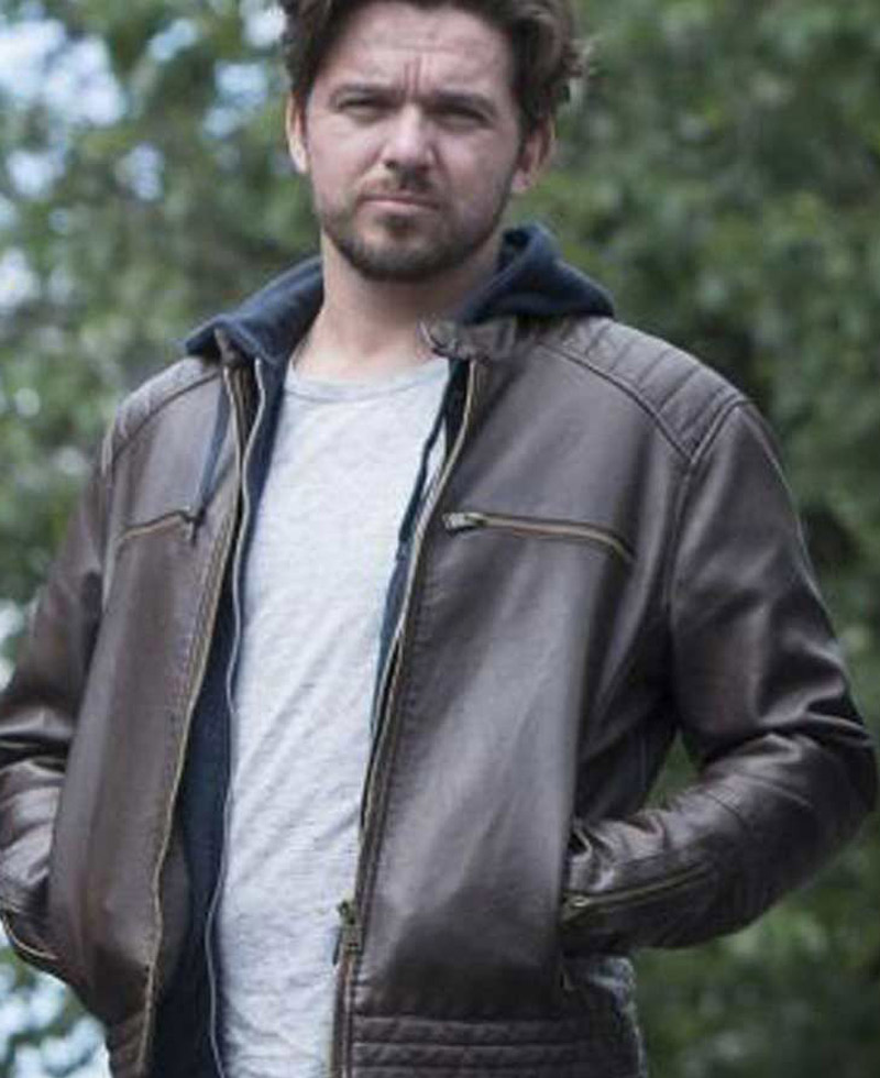 van-der-valk-brad-de-vries-jacket.jpg